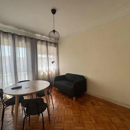 Apartment Lumiere Cedofeita Bicas