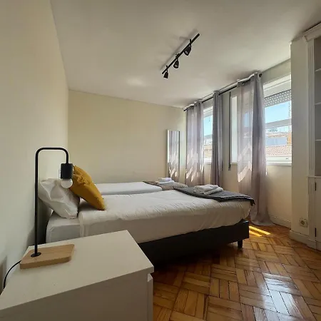 Lumiére Cedofeita Appartement *